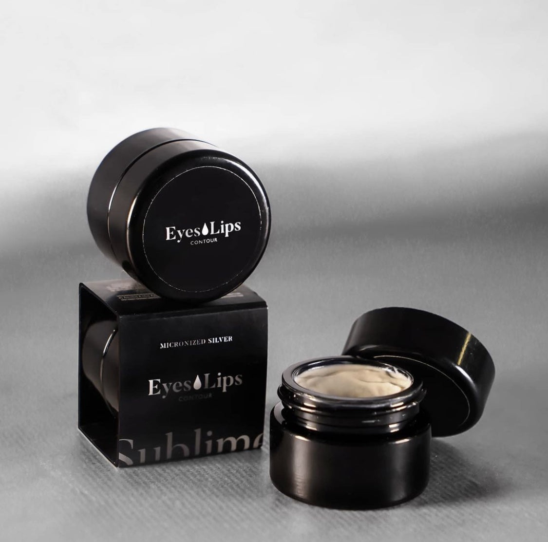 Contorno de ojos y labios 360