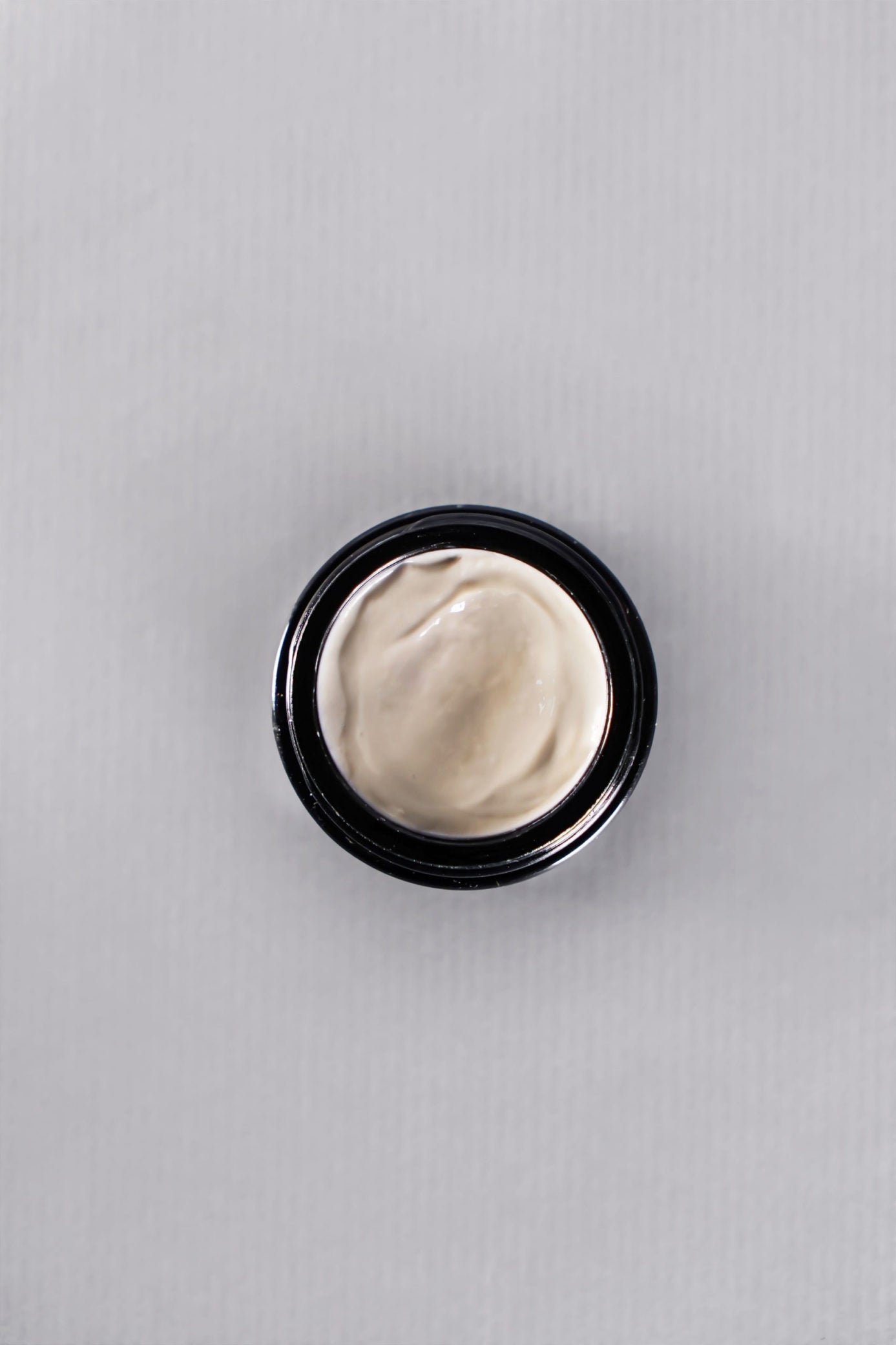 Contorno de ojos y labios 360